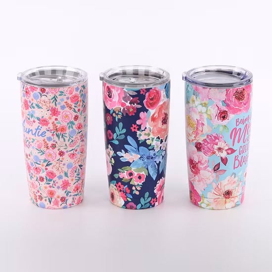 Tazza da caffè da viaggio thermos in acciaio inossidabile da 20 once isolata sotto vuoto con cannuccia e coperchio