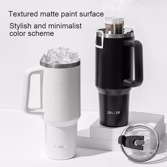 Tazza da caffè isolata in acciaio inossidabile con manico
